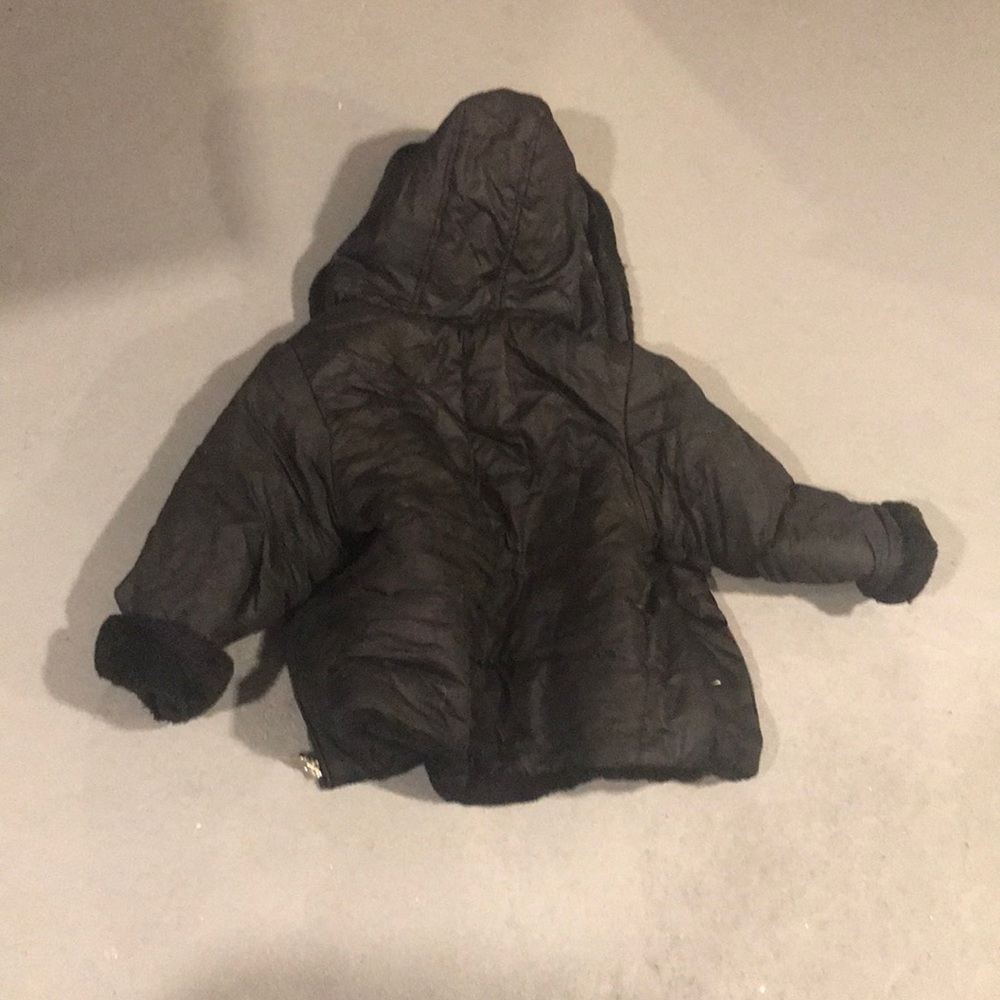 Coat - Picture 4 of 4